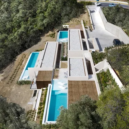 Skiathos Symbol Ахладиес