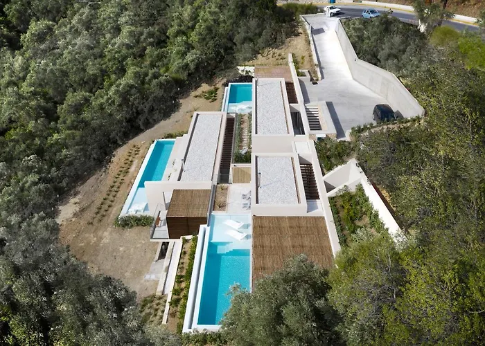 Skiathos Symbol Ахладиес