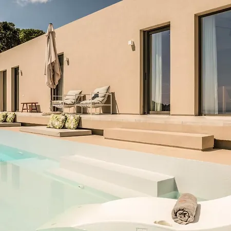 Skiathos Symbol Achladies (Skiathos)