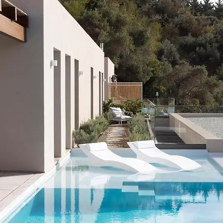 Skiathos Symbol * Achladies (Skiathos)