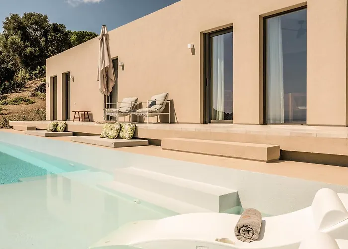 Skiathos Symbol Achladies (Skiathos)