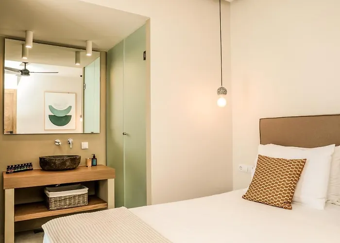 Skiathos Symbol Achladies (Skiathos)